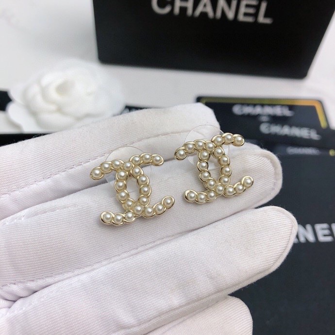 Ch**el earrings